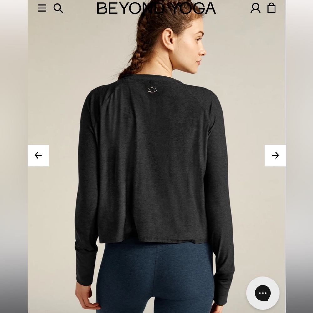 Beyond Yoga featherweight daydream pullover top